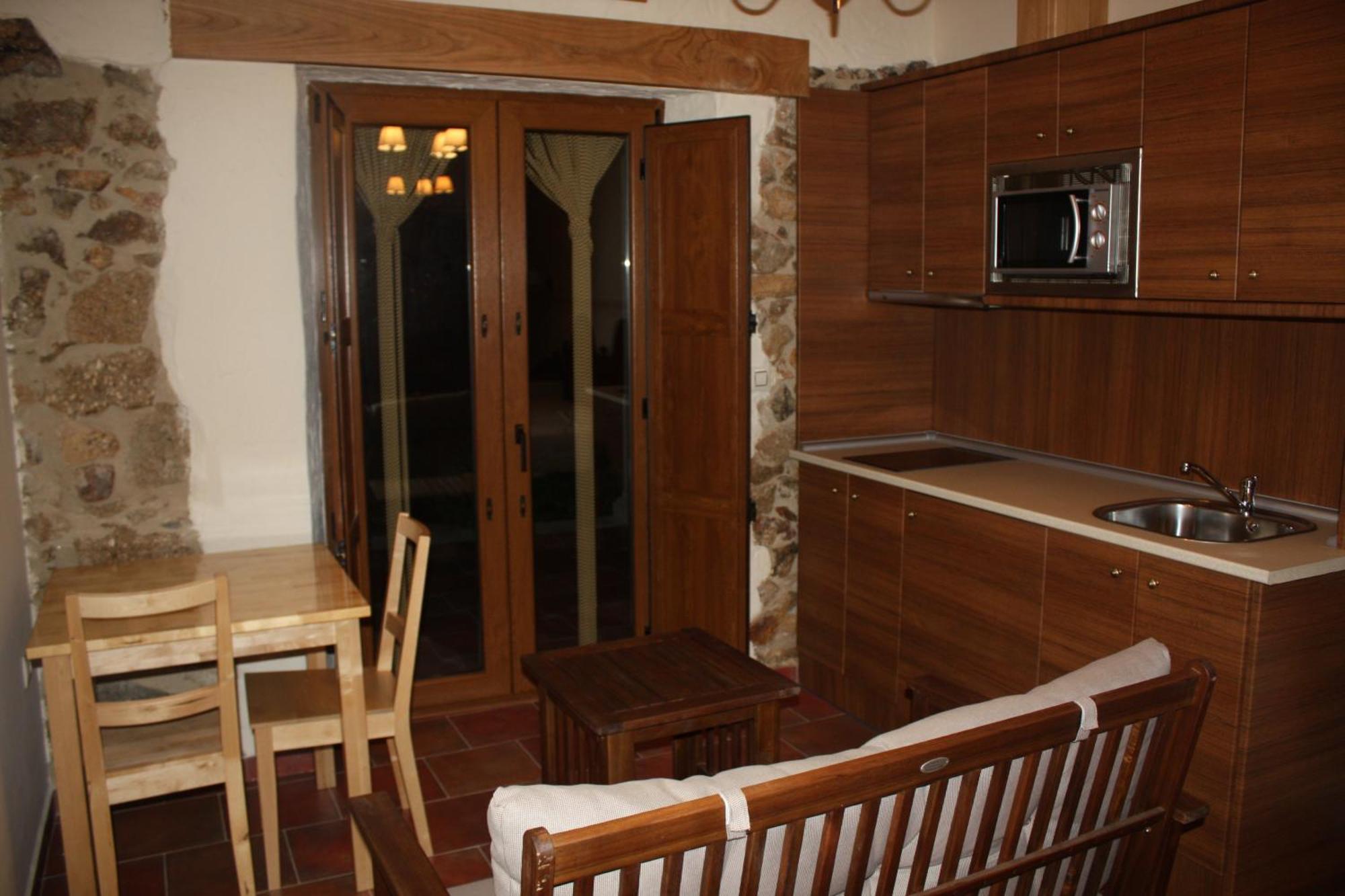 Apartamentos El Jardin Del Poeta Guijo de Granadilla Extérieur photo